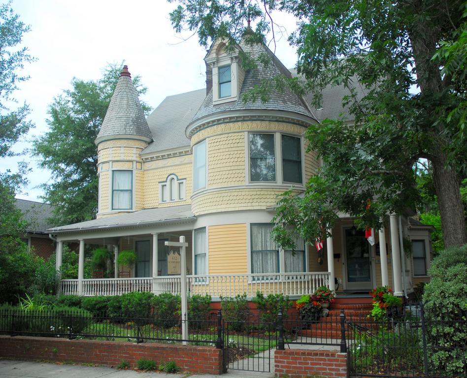 C.W. Worth House Bed And Breakfast Уилмингтън Стая снимка